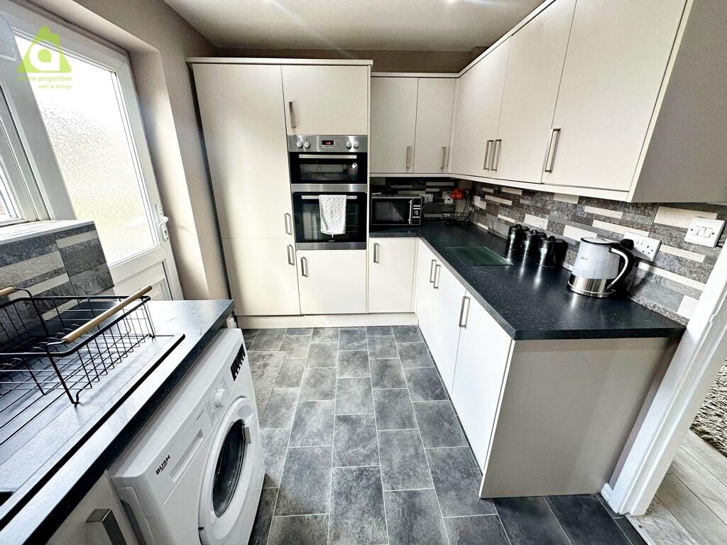 House in Bolton - View 5