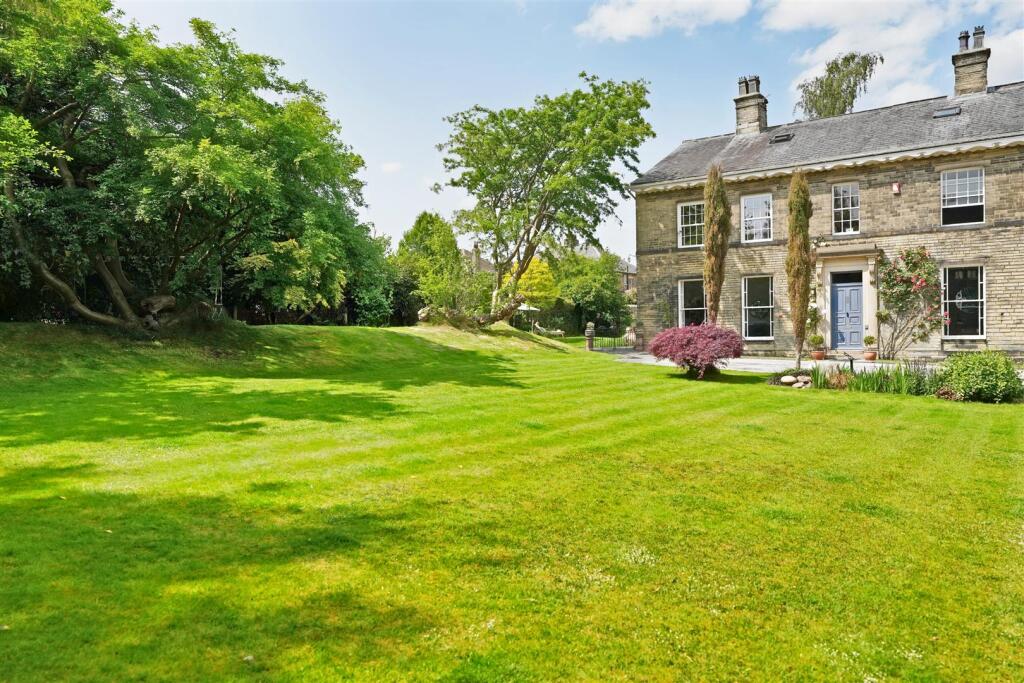 Main image of property: Whinney Field, Halifax