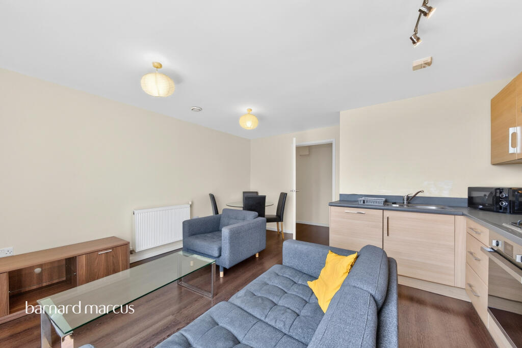 Apartment in London - View 4