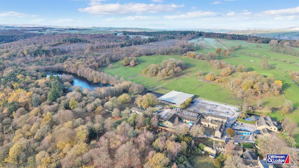 Farm House and St Ives Equestrian Centre