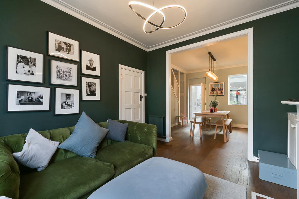House in London - View 5