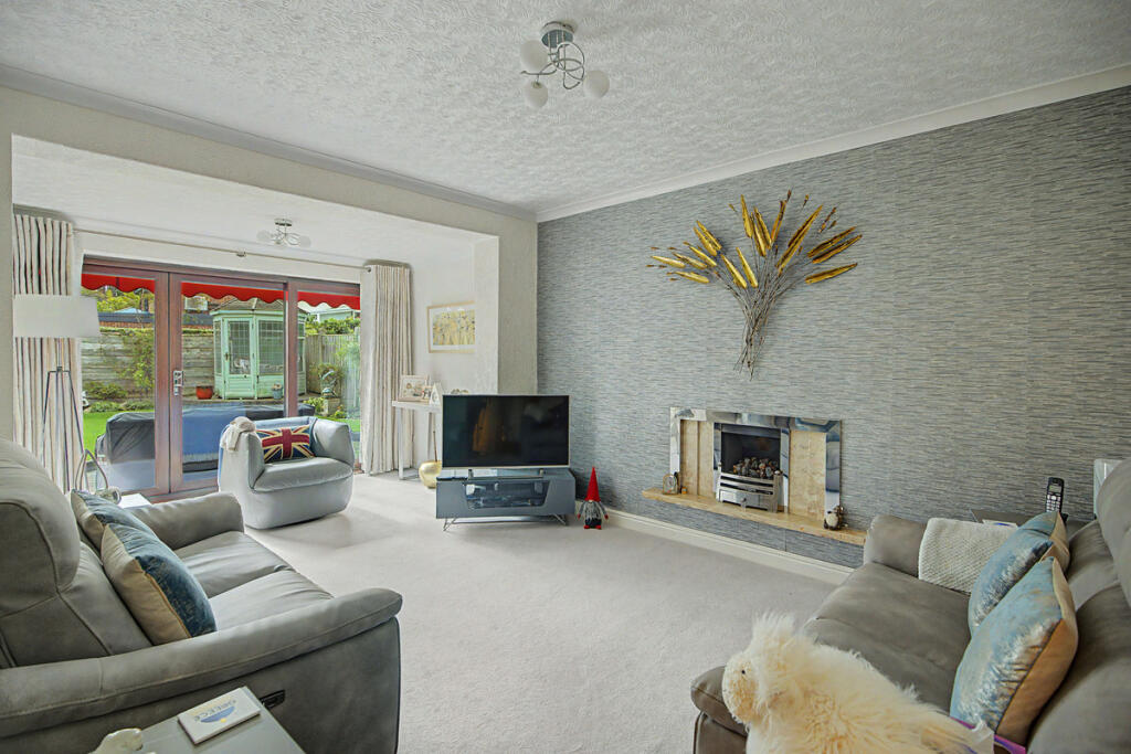House in Stockport - View 4