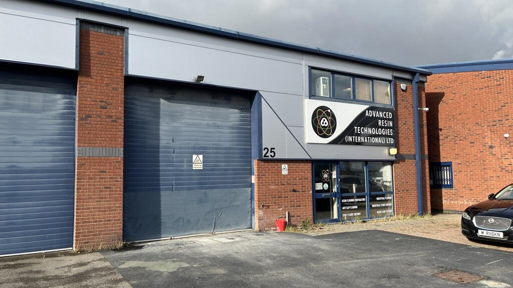 Main image of property: 25 Royal Scot Road, Pride Park, Derby DE24 8AJ