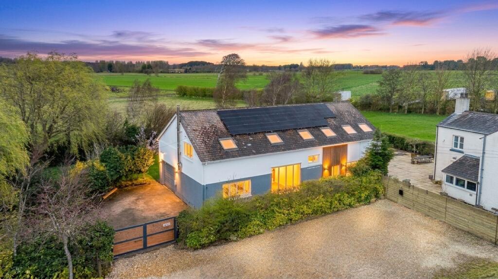 Main image of property: Asmall Lane, Scarisbrick, L40