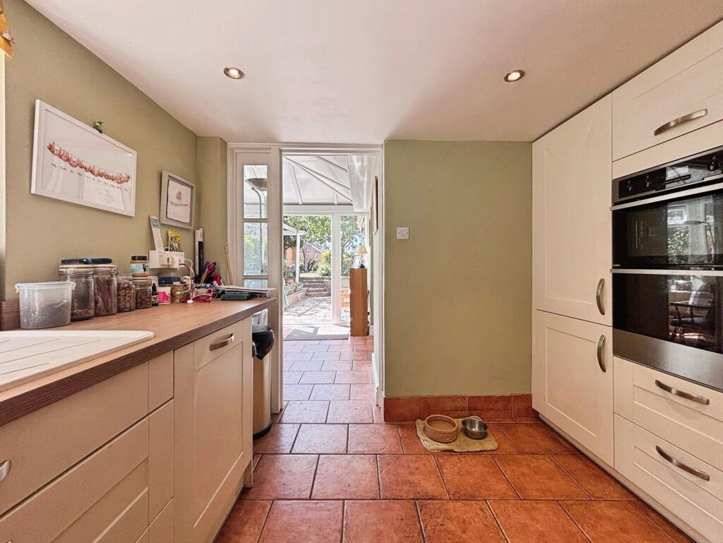 House in North Kesteven, Thorpe Latimer, Helpringham - View 4