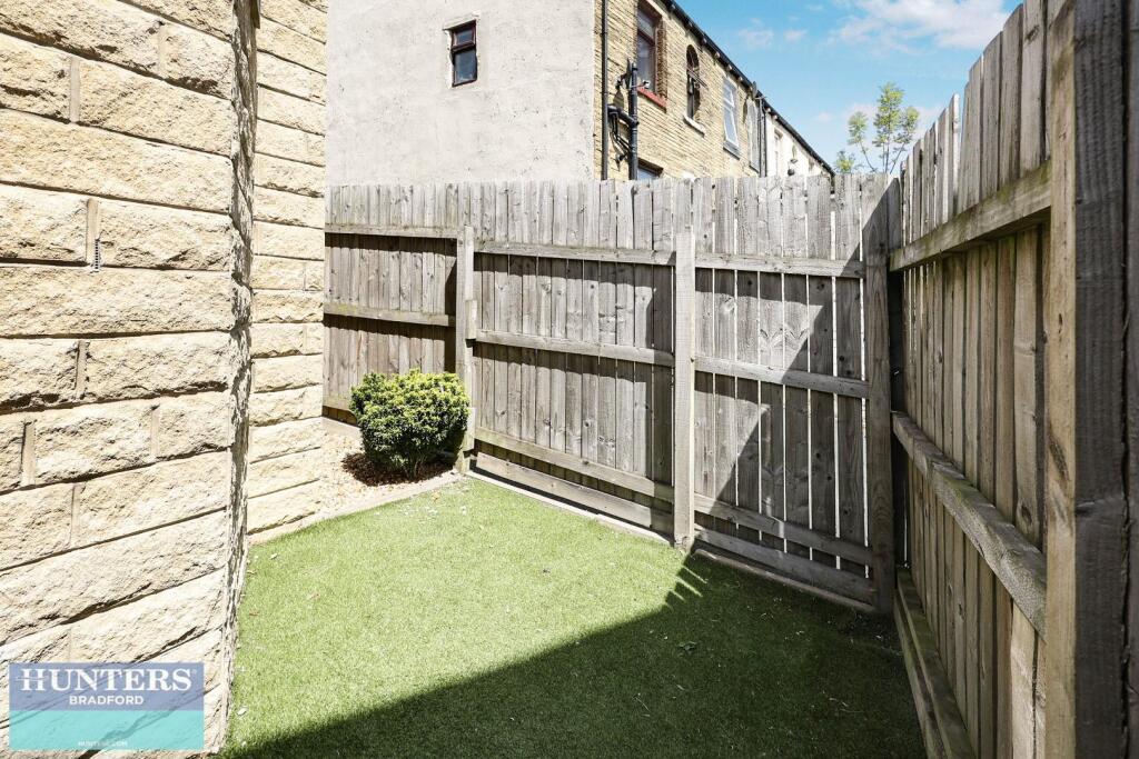 Additional image 23 of Lingwood Gardens Girlington, Bradford, West Yorkshire, BD8 9NY