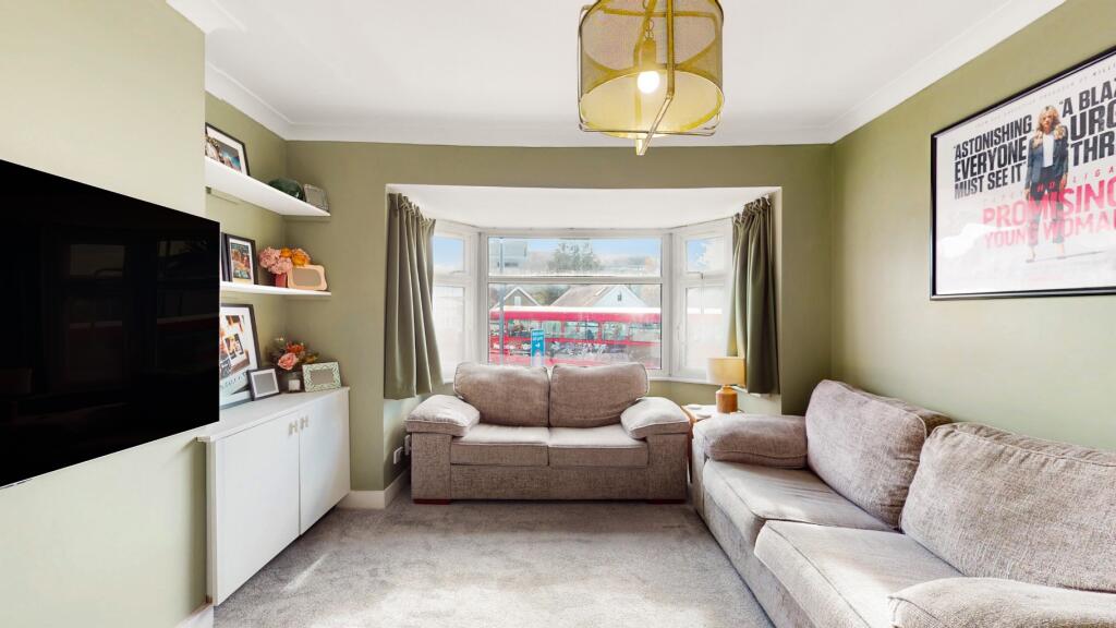 Apartment in London, Rayners Lane - View 3