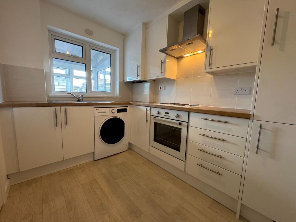 House in Swindon - View 3