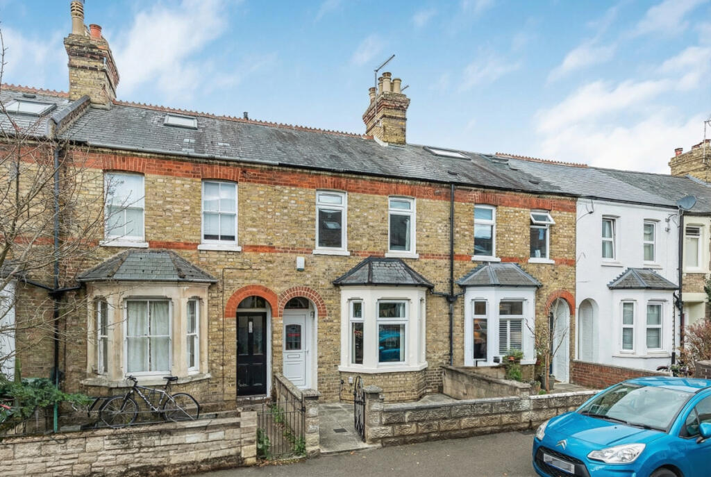Main image of property: Hurst Street, East Oxford