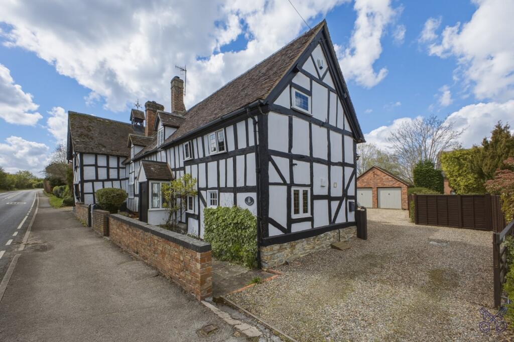 Main image of property: Evesham Road, Norton, Evesham, Worcestershire, WR11