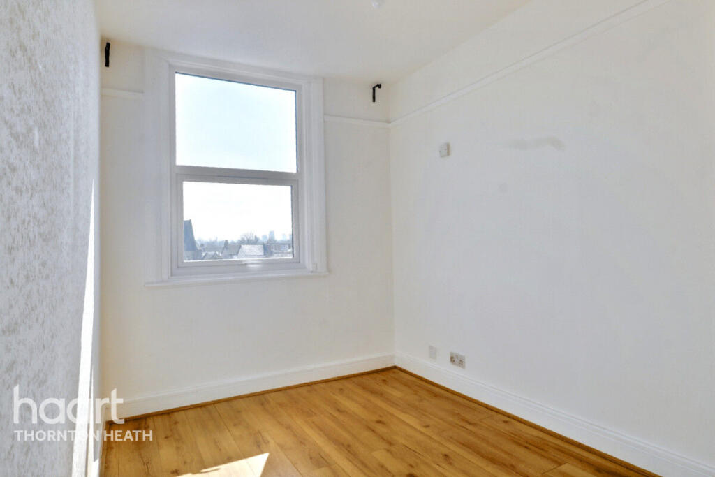 Brigstock Road, Thornton Heath photo 4