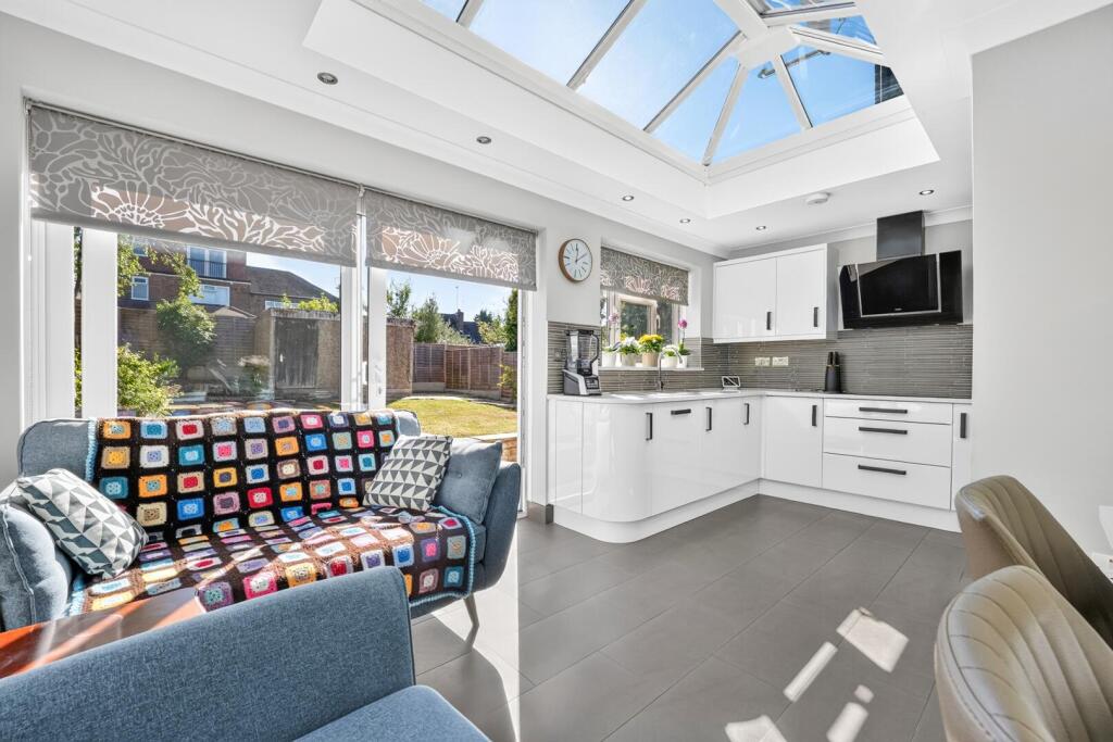 House in London - More