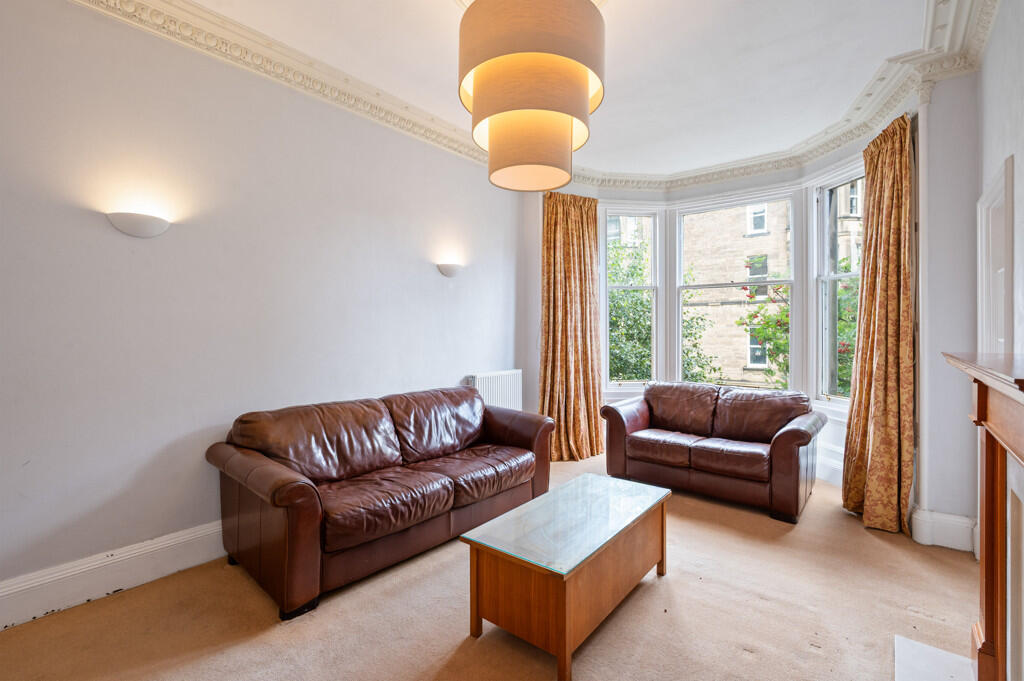 5 (1F2) Comiston Gardens, Morningside, Edinburgh, EH10 5QH photo 3
