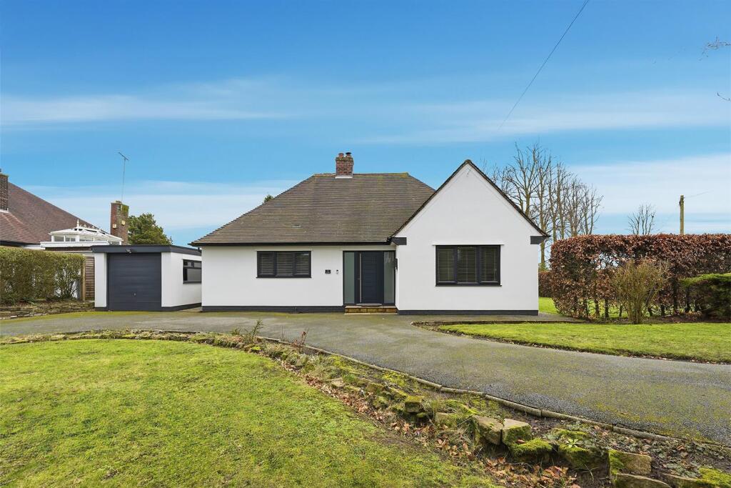 2-bed detached on Acton Place, Macclesfield, £450,000