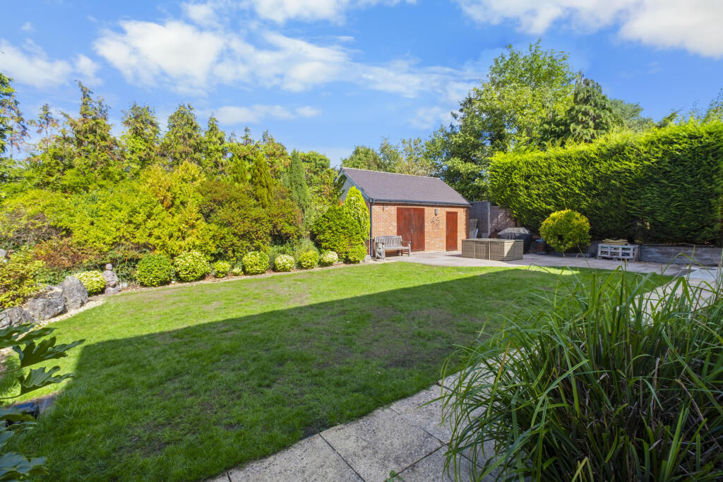 Additional image 2 of Hanbury Road, Stoke Heath, Bromsgrove B60 4LR