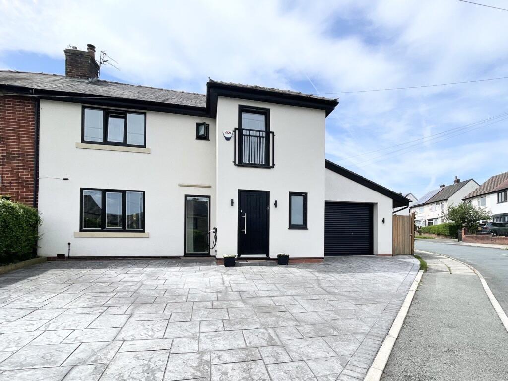 Main image of property: Heath Avenue, Ramsbottom, Bury, Greater Manchester, BL0