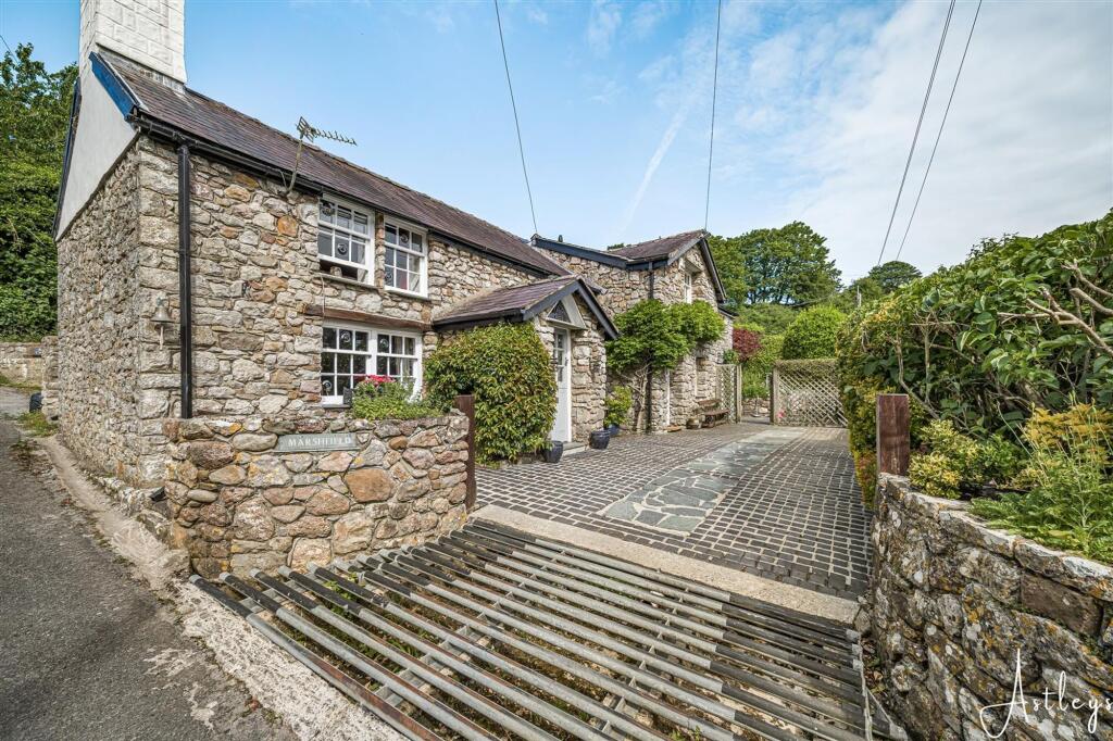 Main image of property: Landimore, Swansea, SA3
