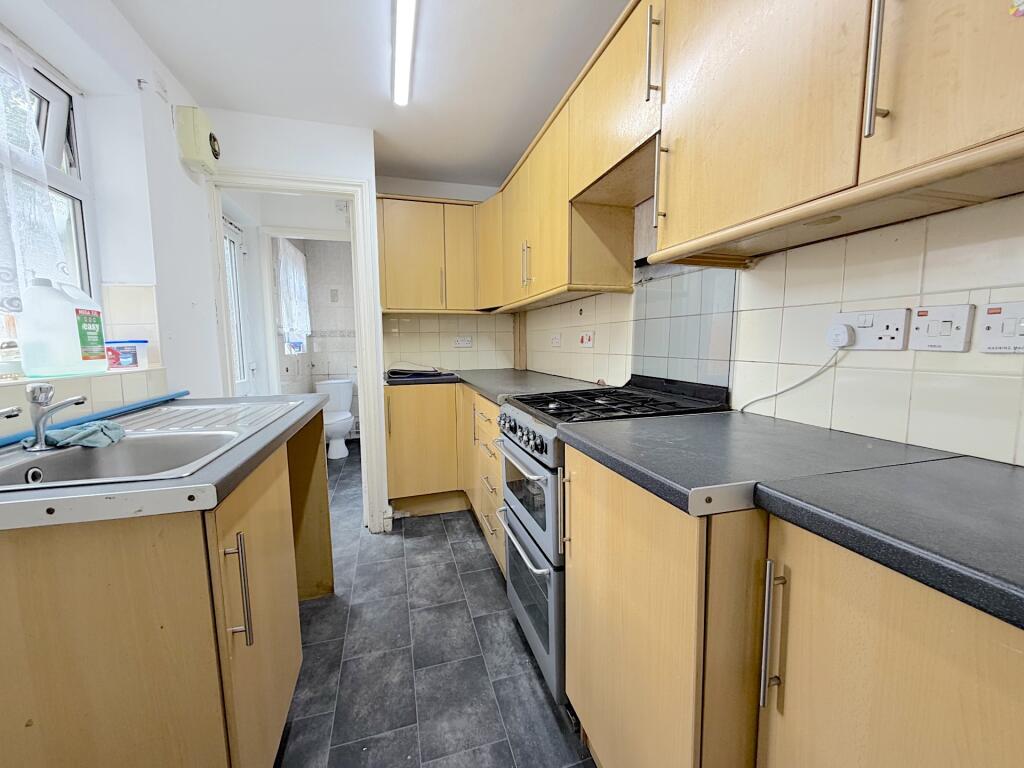 House in Wolverhampton - View 4