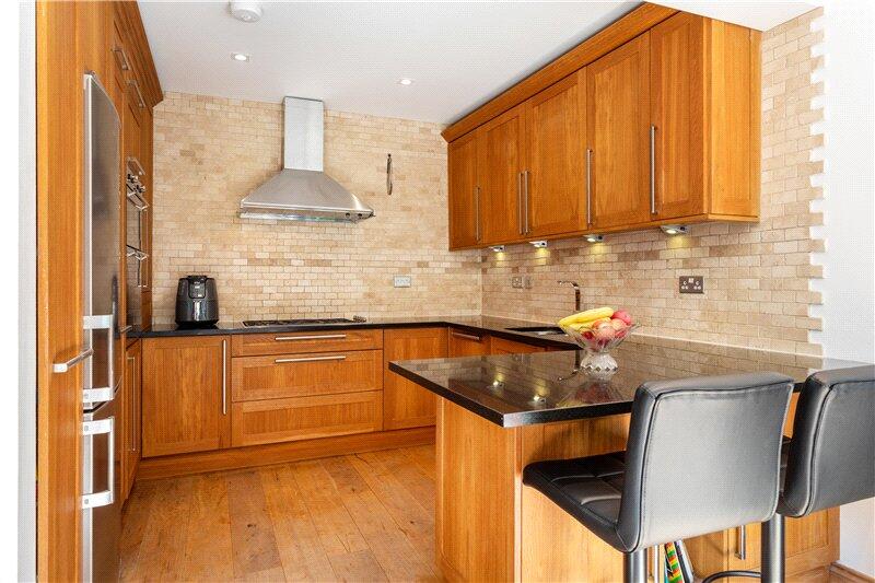House in London, Elephant and Castle - View 5