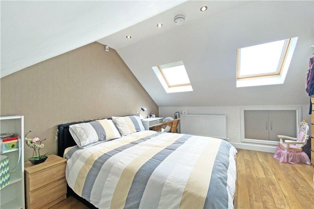 House in London - View 6