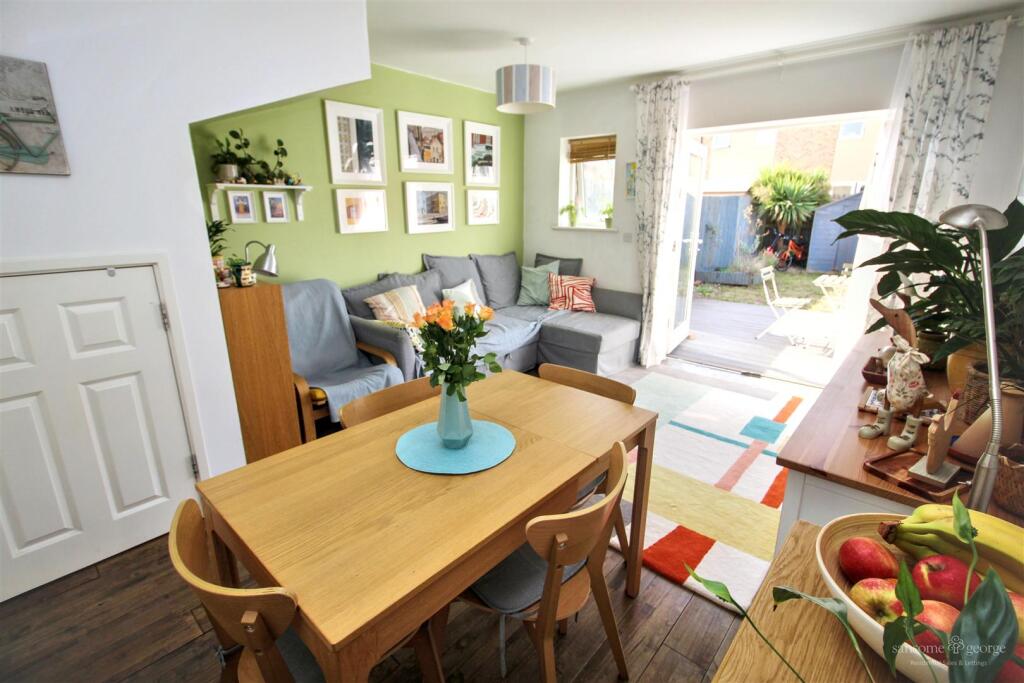 House in Reading - View 3