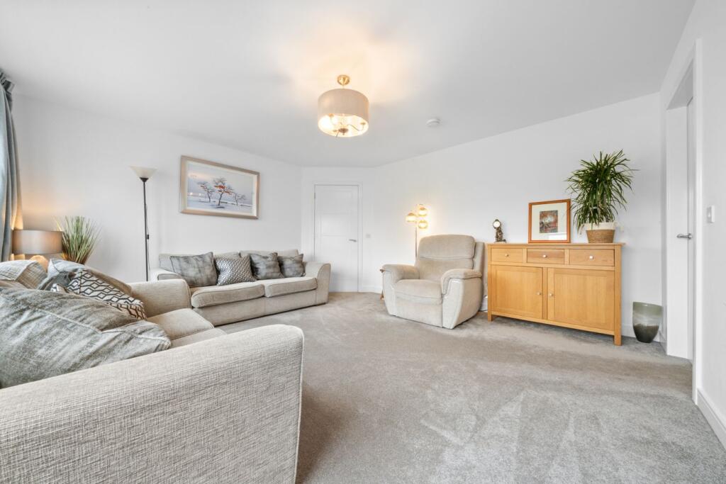 House in Stirling, Borestone, Chartershall - More