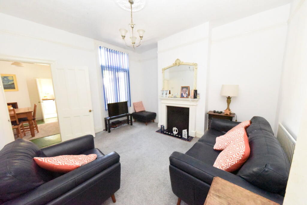 House in Birmingham, West Midlands - View 2