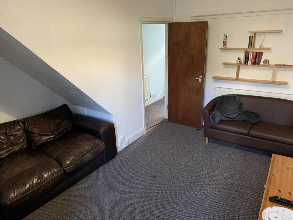 House in Cardiff, Tredegarville, Roath - View 5