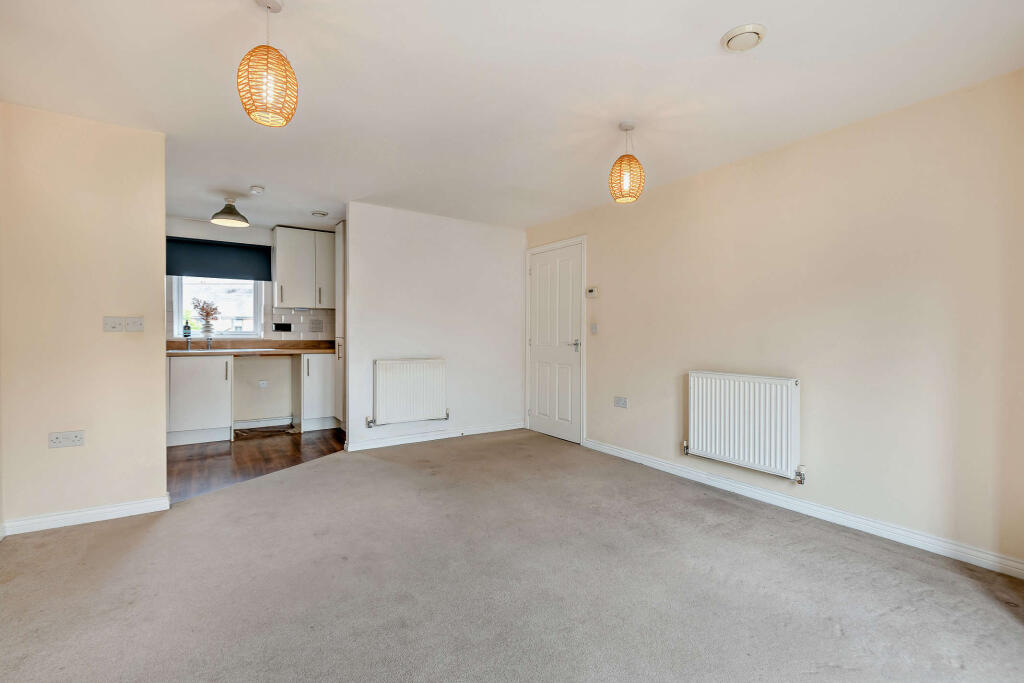 Foxtail Road, Waterlooville, PO7 7LF - View 3
