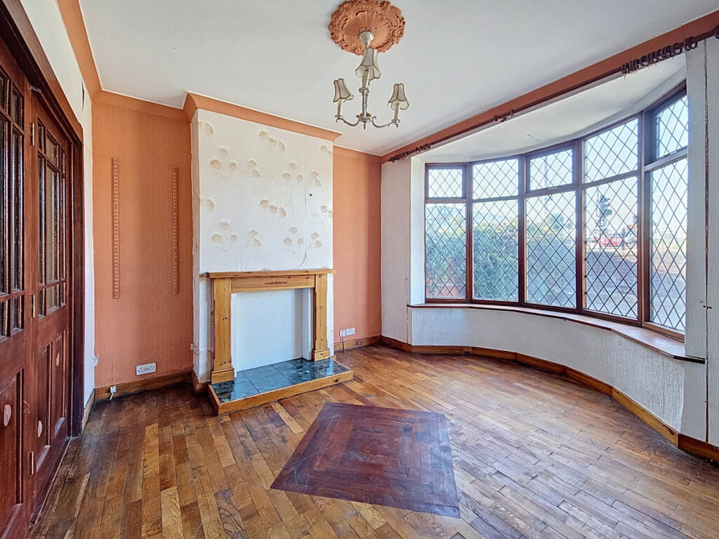 House in Sheffield, Waverley Cottages - View 2