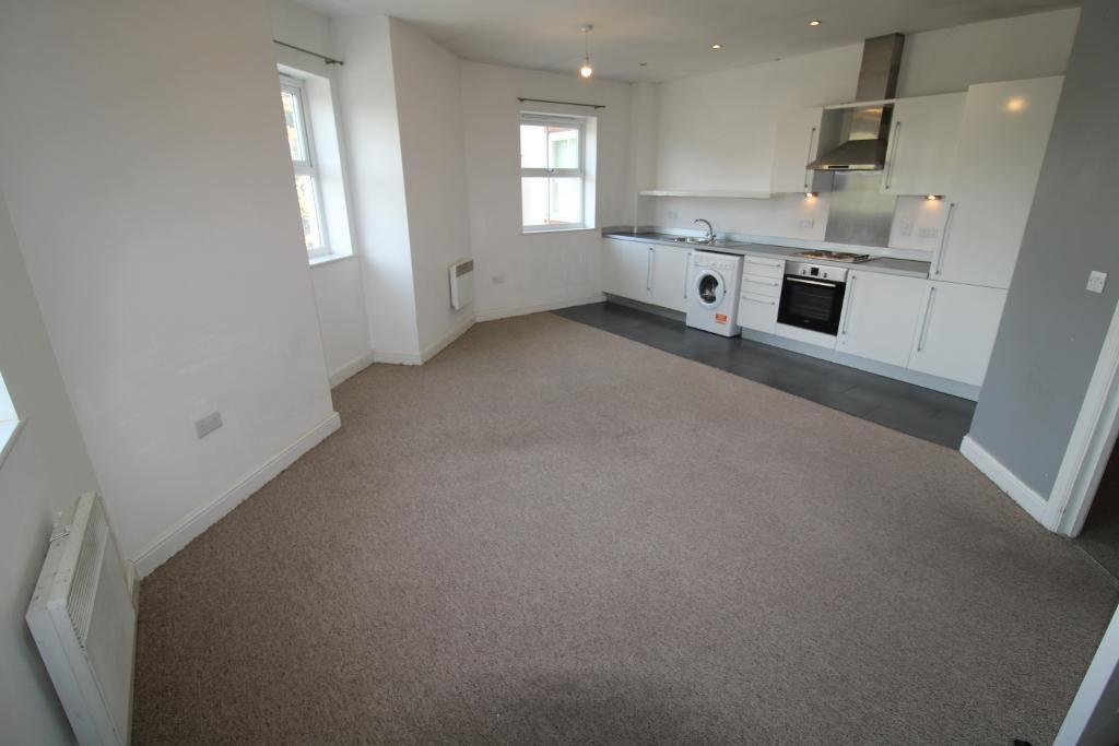Apartment in Milton Keynes, West Bletchley - View 3
