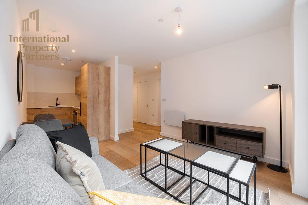 Apartment in Salford, Ordsall - View 3