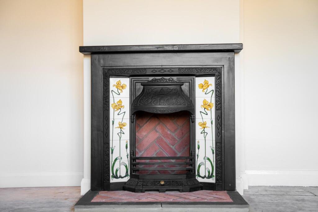 House in Tadcaster, North Yorkshire - More