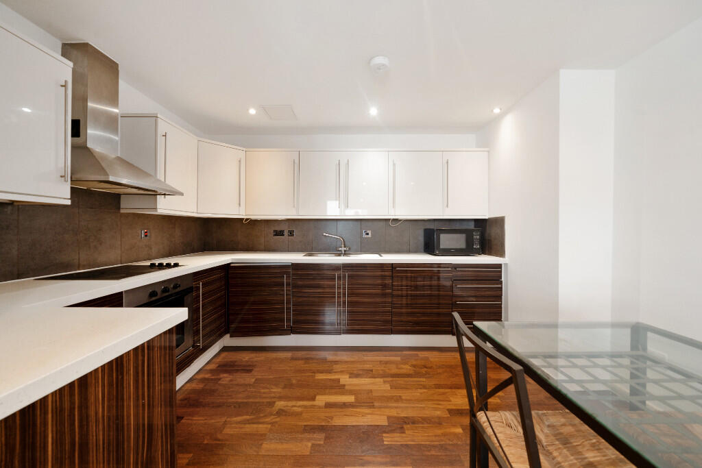 Apartment in London - View 4