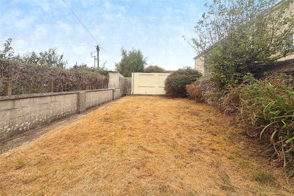 House in Camborne, Knave-Go-By - More