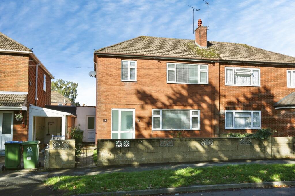 3-bed semi-detached on Severn Road, Southampton, Hampshire, SO16, £290,000