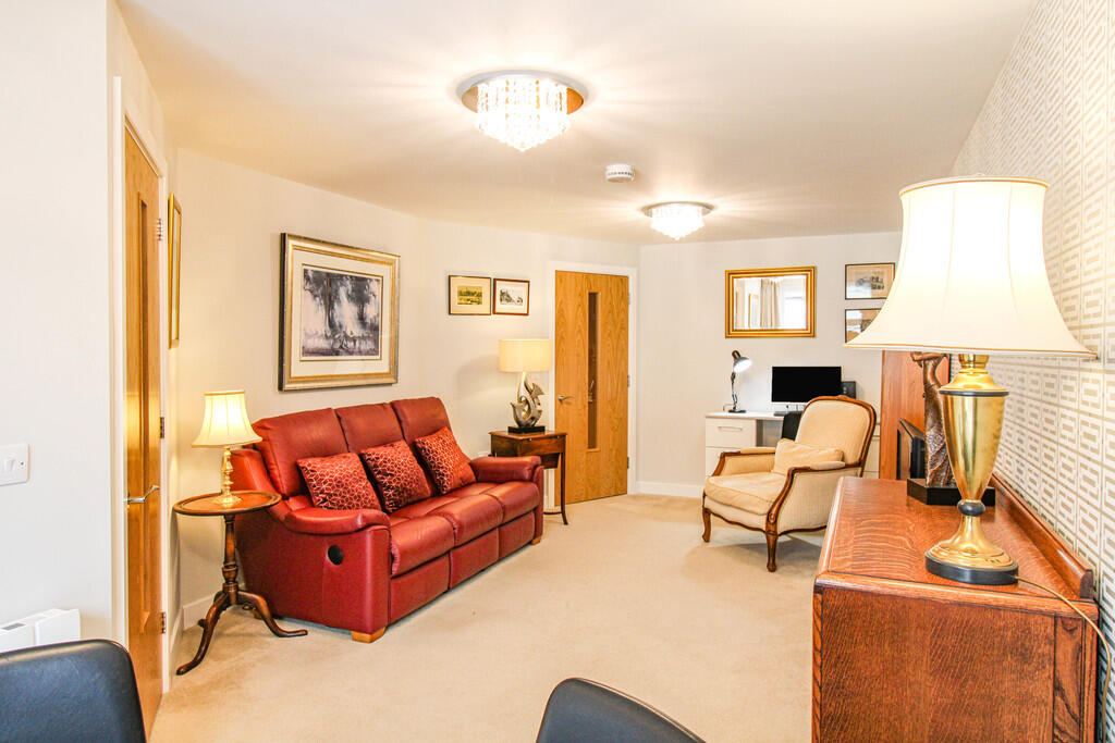 Apartment in Salisbury - View 4