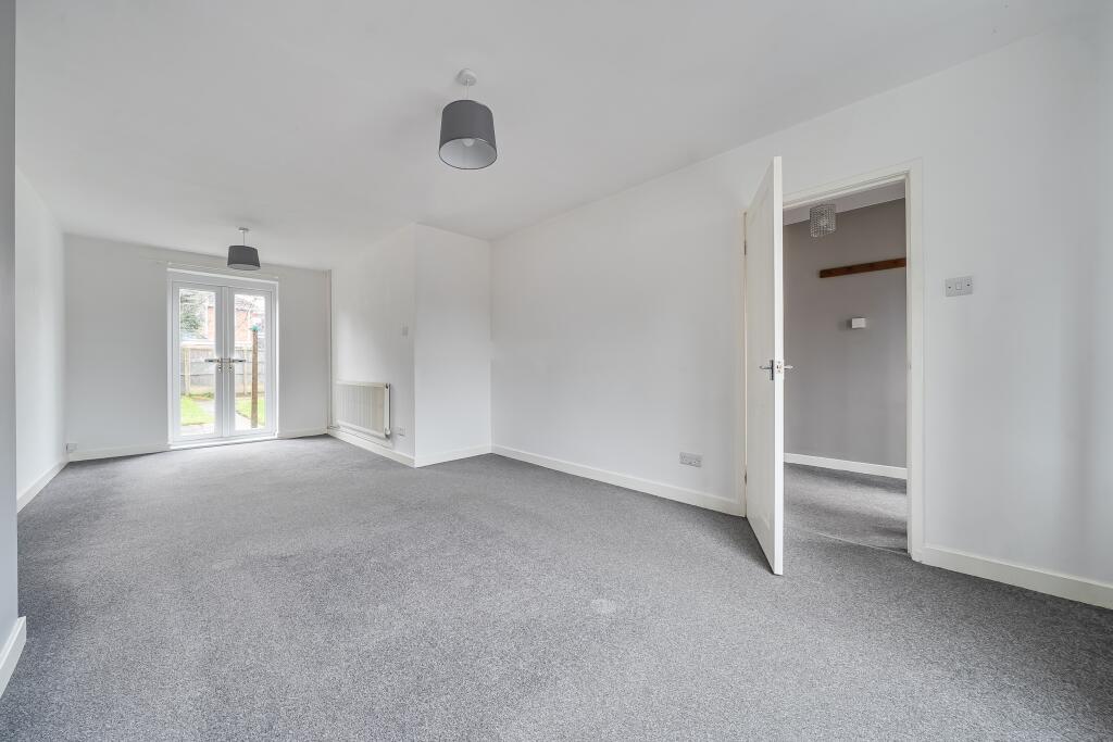 Berkeley Drive, Lincoln, LN6 - More