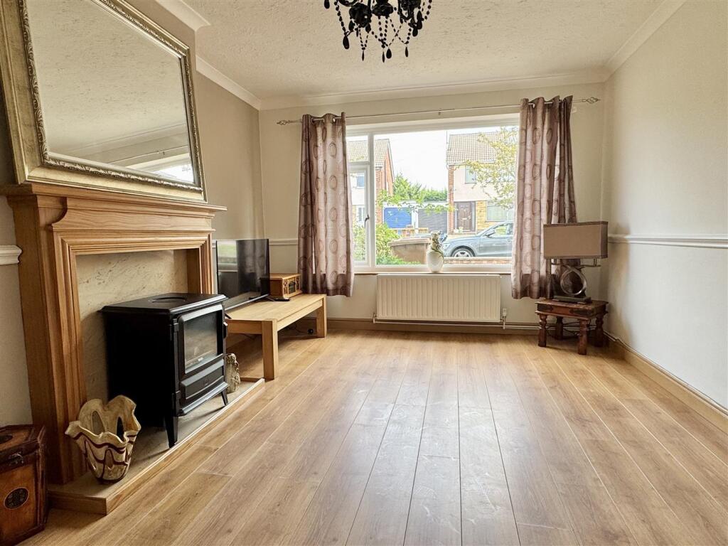 House in Ipswich - View 5