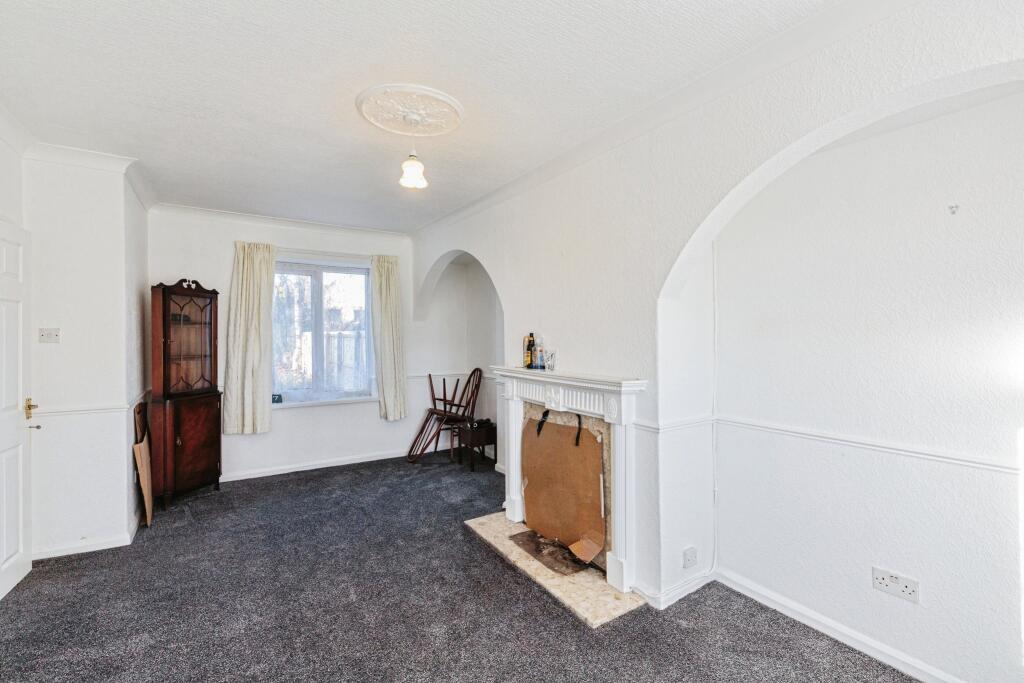 Jeffrey Square, Blackpool, FY1 - View 4