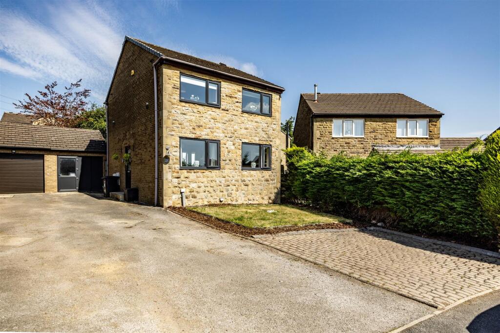 Main image of property: Wharfedale Mount, Halifax