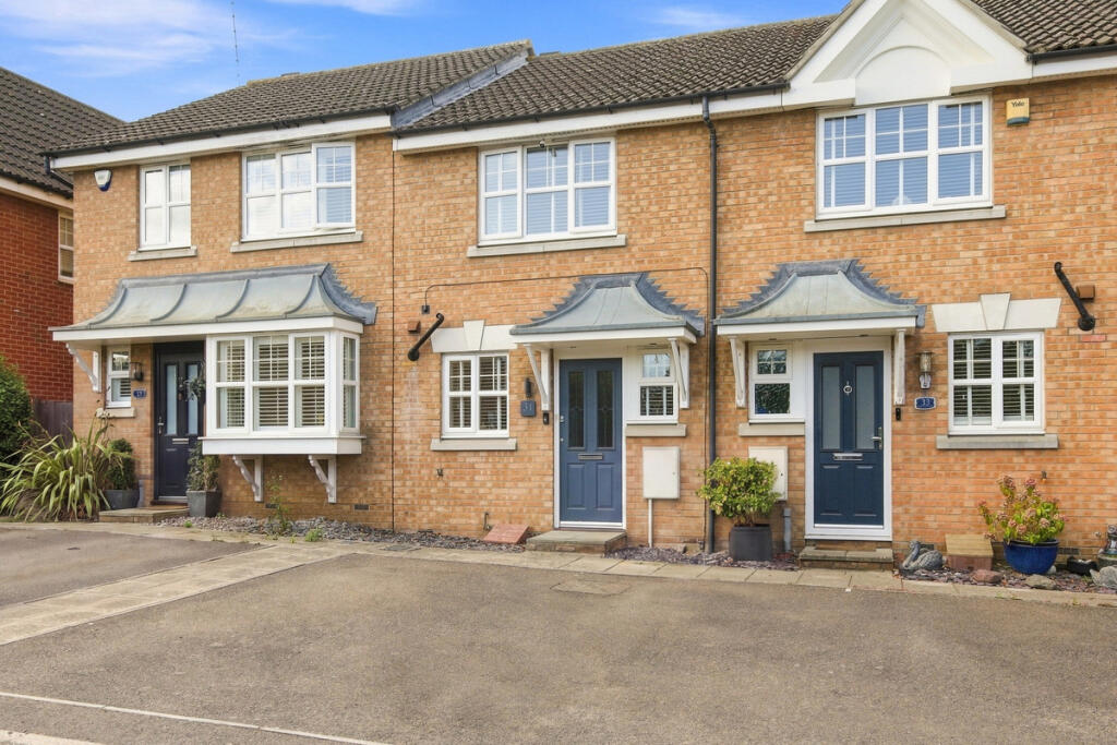 Main image of property: Grosvenor Road, Rayleigh, SS6