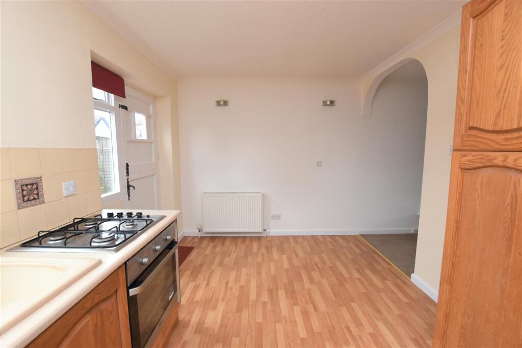 Ferry Court, Brough photo 3