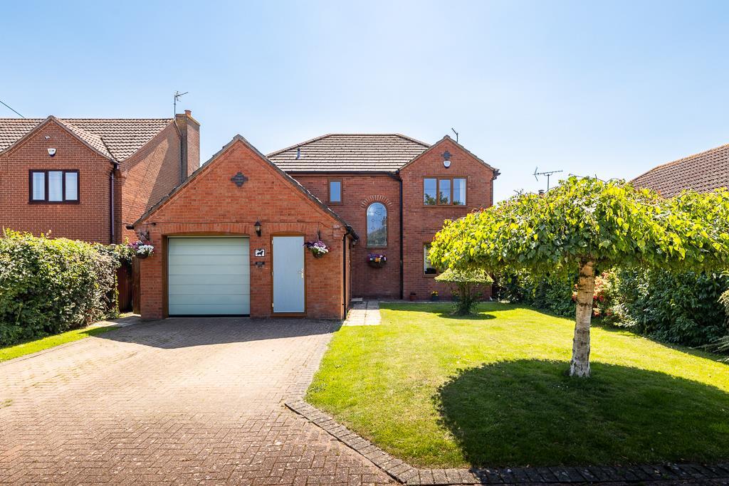 4-bed detached on Station Road, Surfleet, £450,000