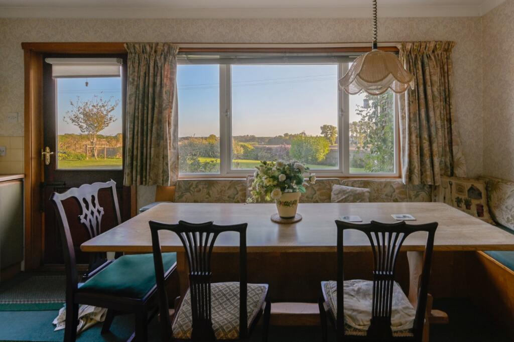 House in Tonbridge - View 3