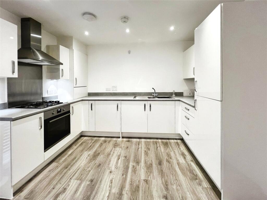 Apartment in Rochester - View 4