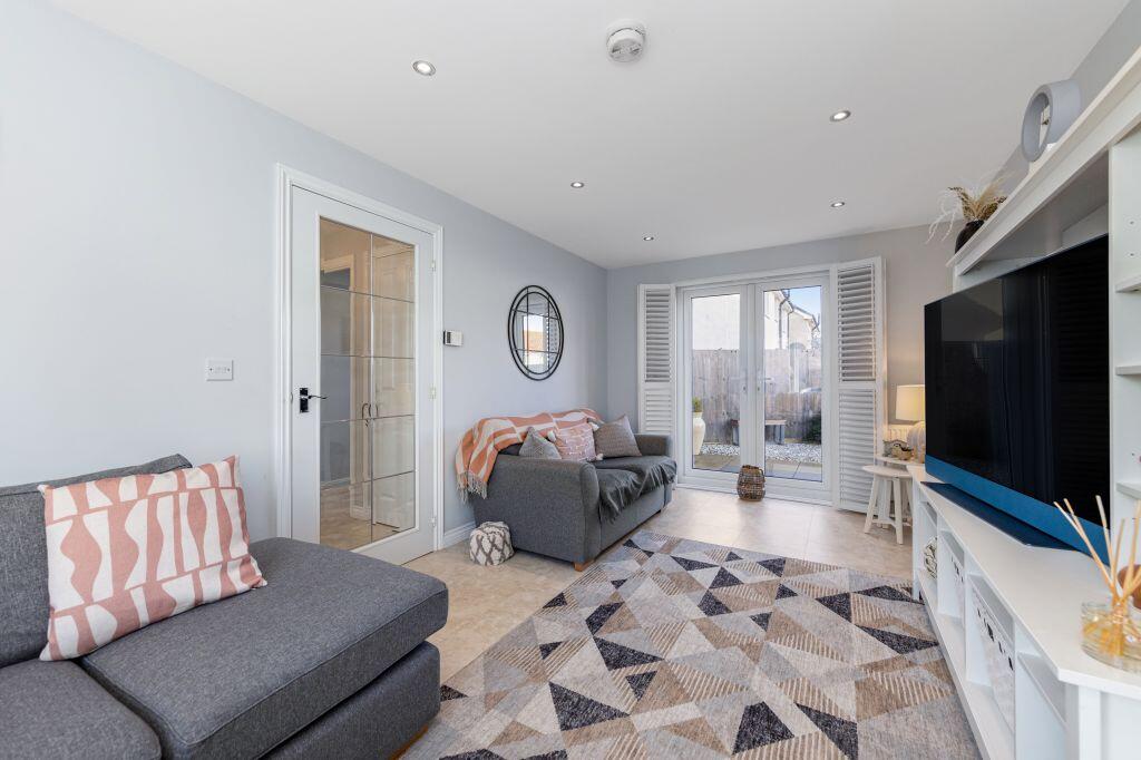House in Bilston, Damhead - View 3