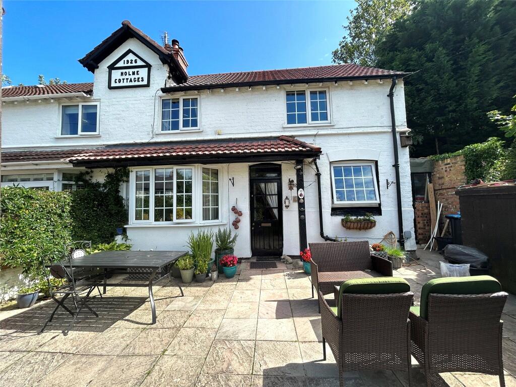 Main image of property: Leighton Road, Neston, Cheshire, CH64