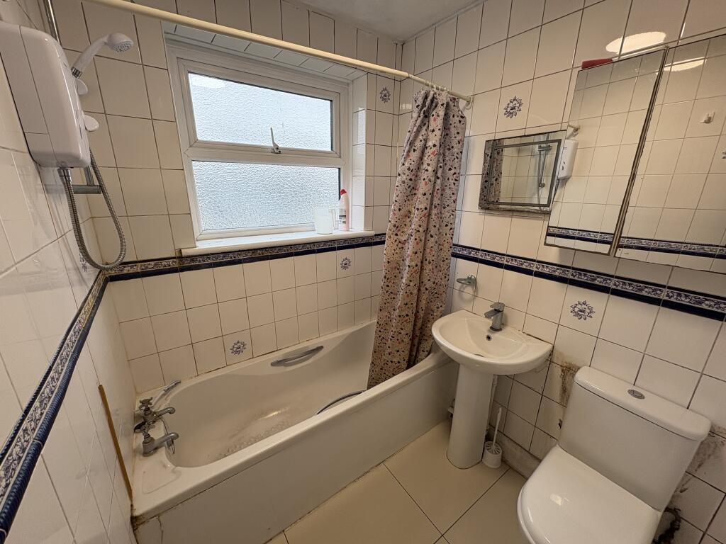 4 bedroom house for rent