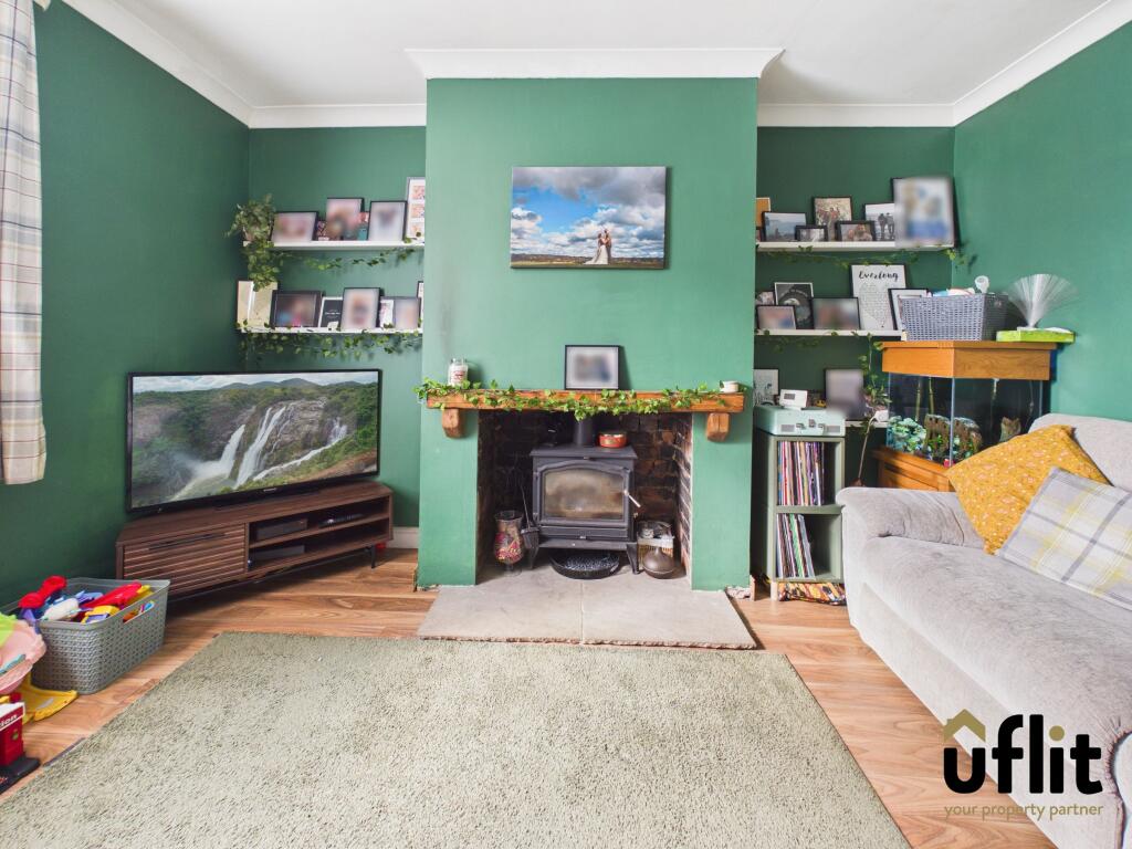 11a West Lane, Aughton, Sheffield photo 2